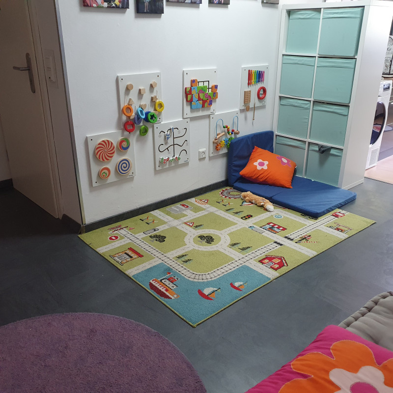 Spiel und Kuschelecke